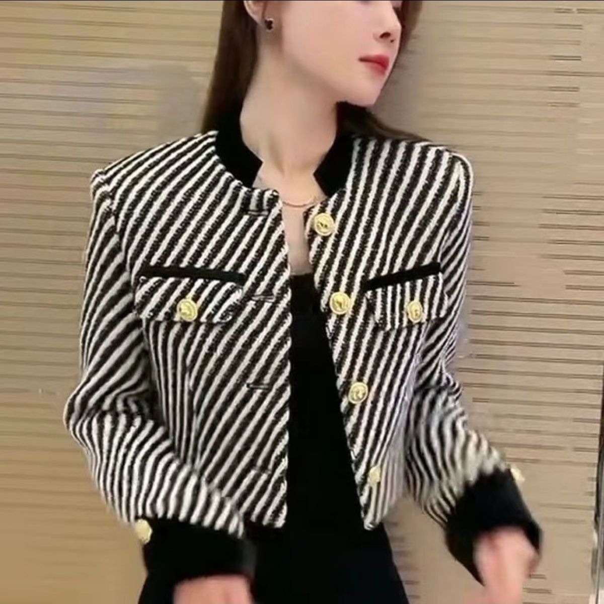 2025 여성 카디건 스웨터 한국 패션 버튼다운 크루넥 - Crew Clothing Summer Jacket 리뷰 및 가격